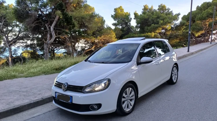 Volkswagen Golf 6 or Similar