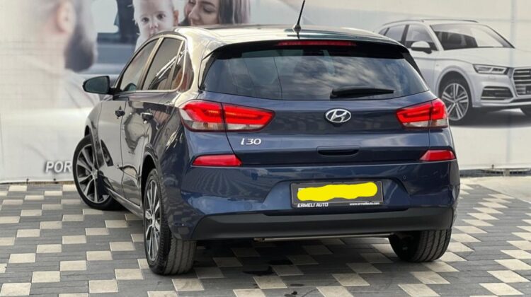 Hyundai I30 or Similar